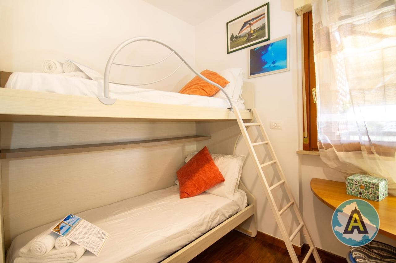Moderno Appartamento A Montesilvano 54A Екстериор снимка
